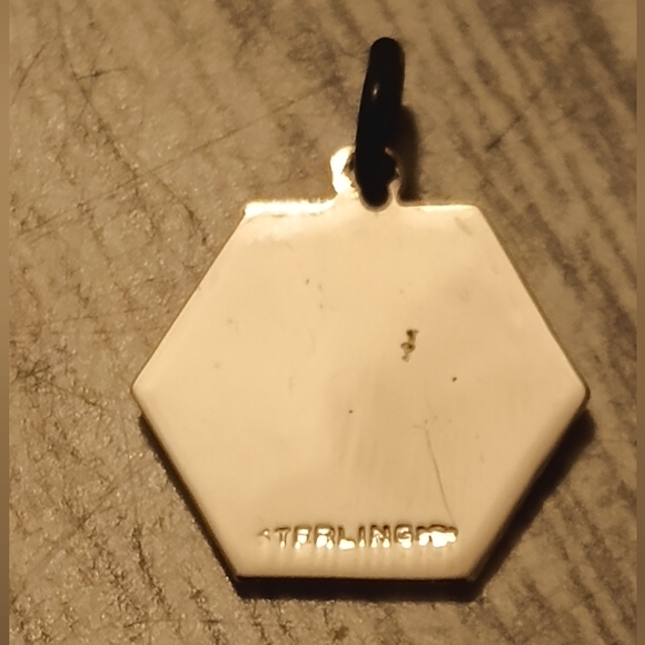 Vintage Medical Alert Charm - Picture 2 of 4